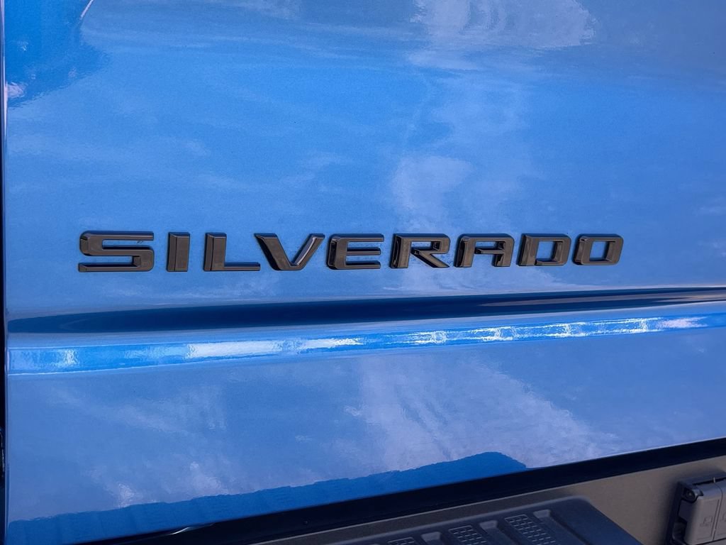 Used 2022 Chevrolet Silverado 1500 LTZ w/ LTZ Premium Package AWD/4WD image 33