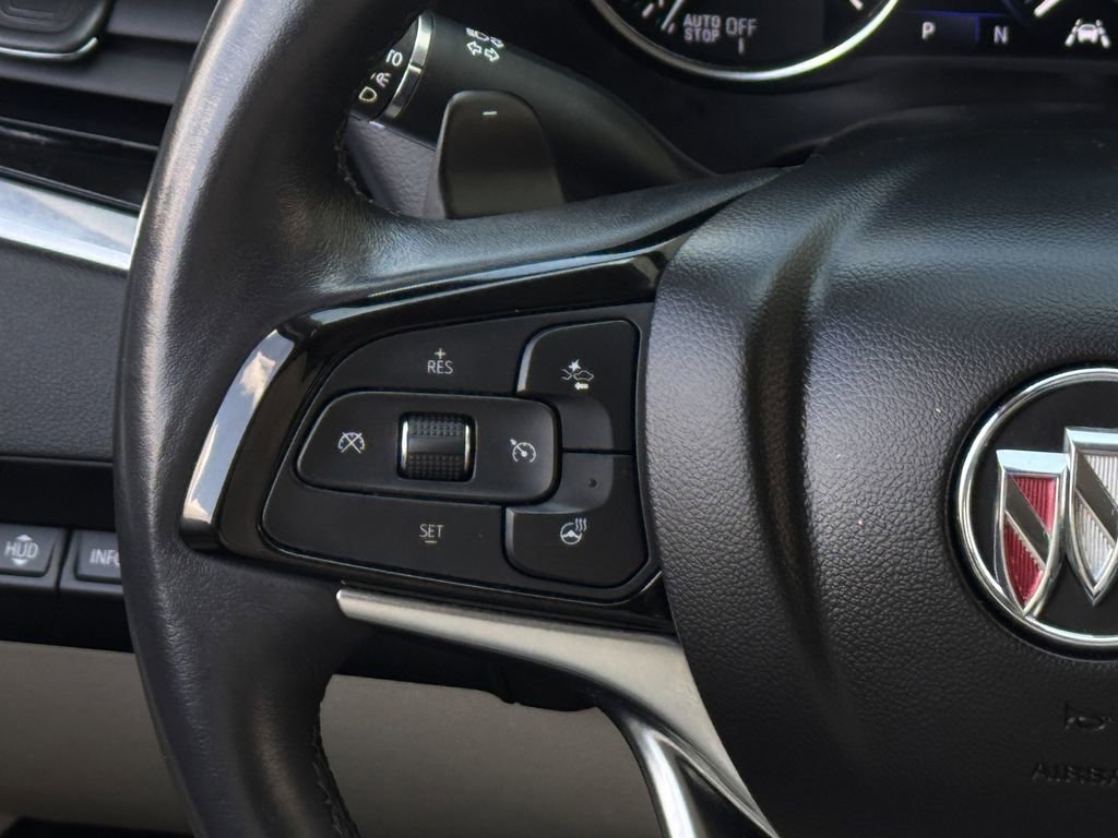 Used 2023 Buick Enclave Avenir FWD image 15