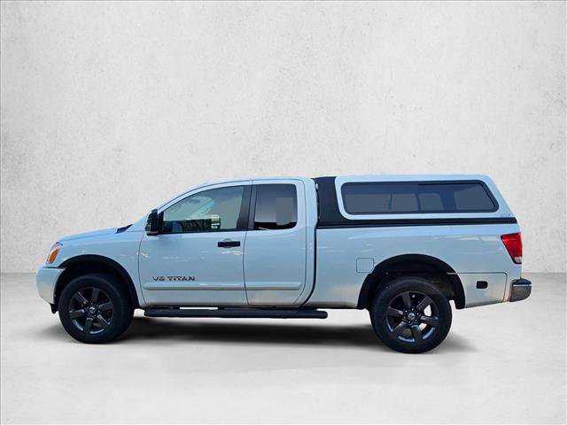 Used 2015 Nissan Titan SV w/ SV Value Truck Package AWD/4WD image 2