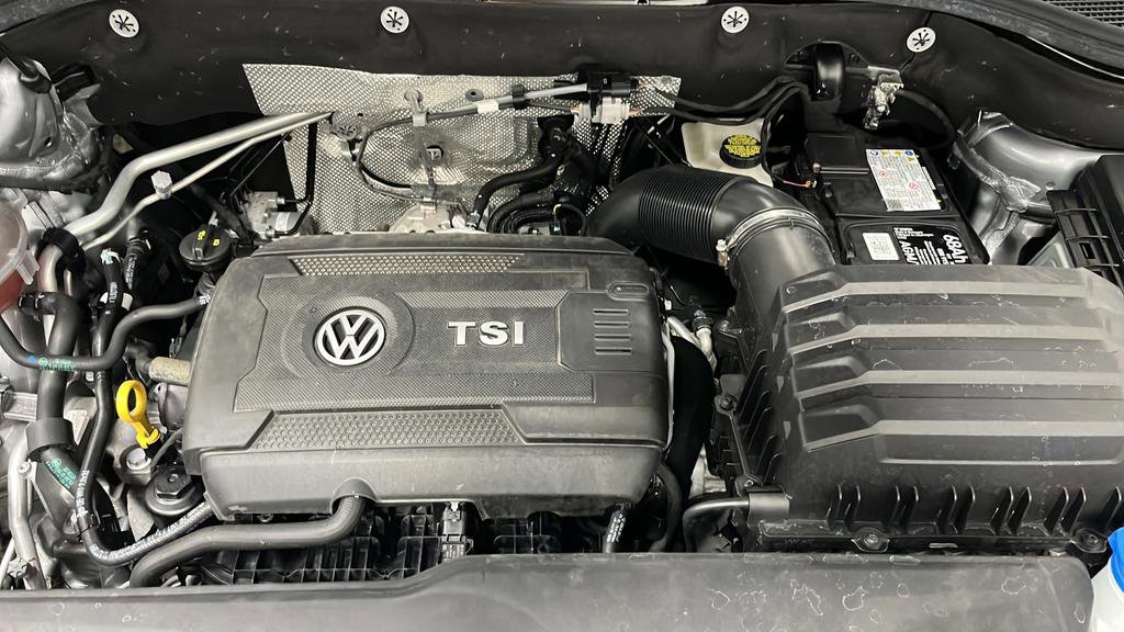 Used 2023 Volkswagen Atlas Cross Sport SE image 29