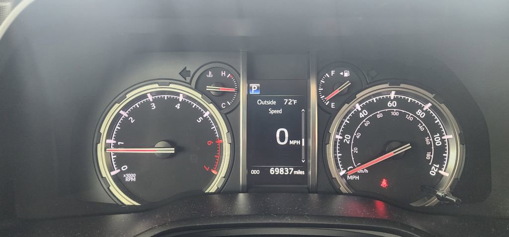 Used 2020 Toyota 4Runner TRD Pro AWD/4WD image 33