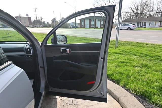 Used 2022 Kia Sorento S w/ Panoramic Sunroof Package image 18