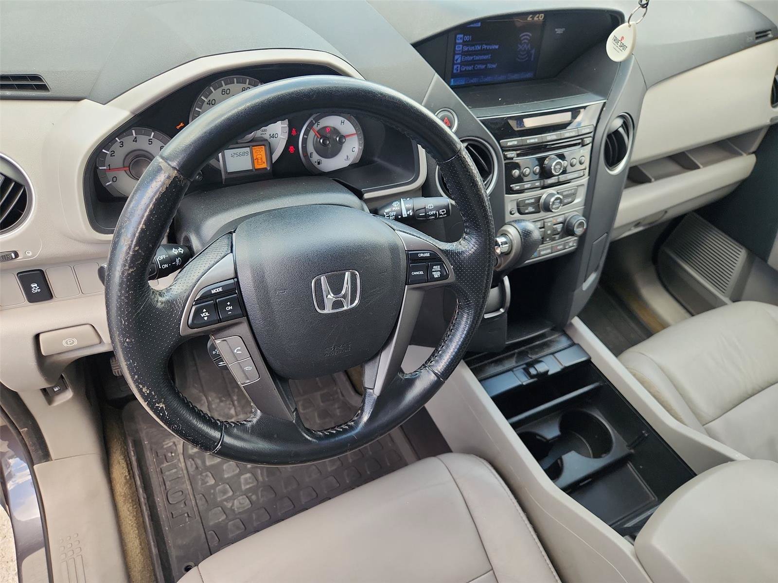 Used 2015 Honda Pilot EX-L image 10