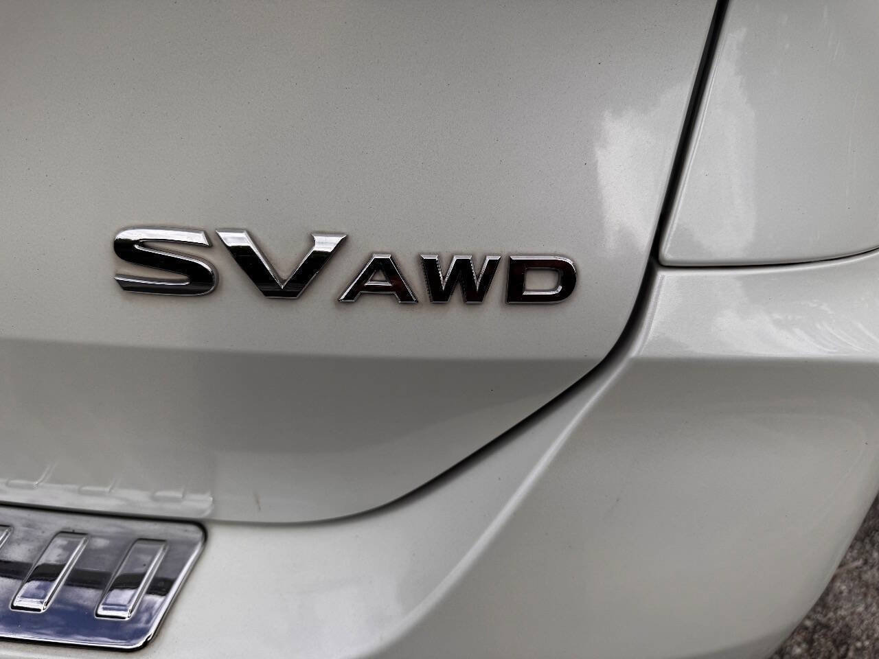 Used 2018 Nissan Rogue SV image 5