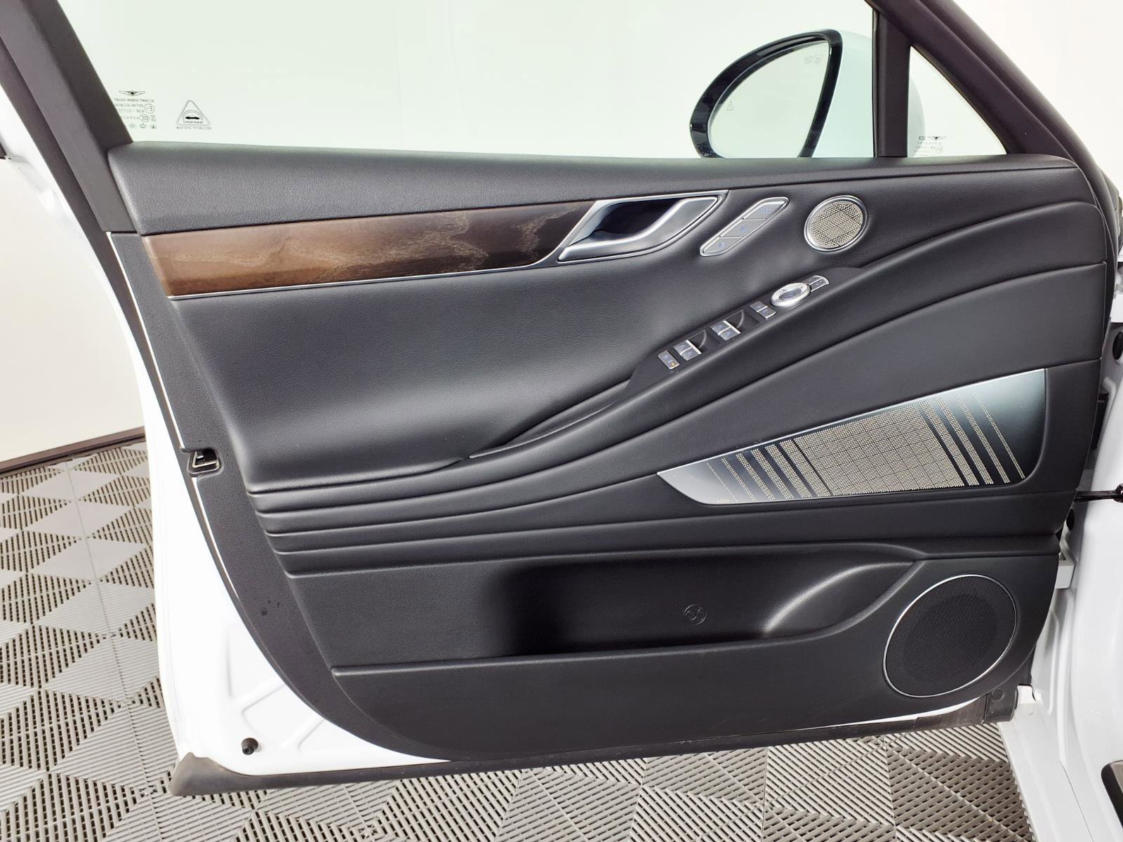 Certified 2024 Genesis G80 AWD/4WD image 16