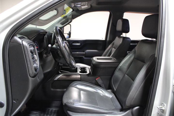 Used 2020 Chevrolet Silverado 2500 LTZ w/ LTZ Premium Package image 18