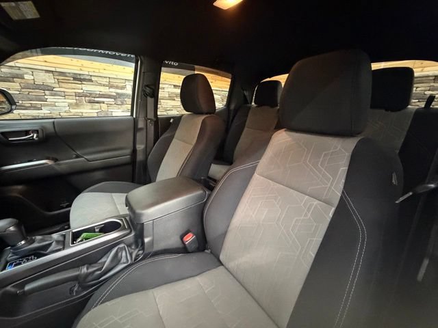 Used 2023 Toyota Tacoma TRD Off-Road AWD/4WD image 14