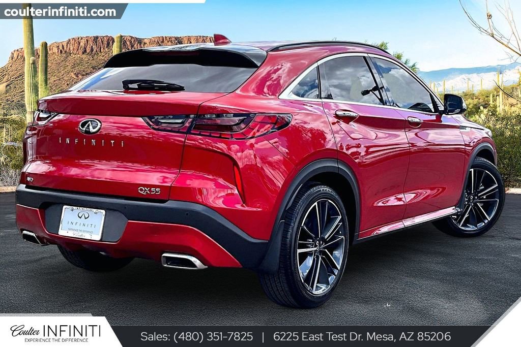 Used 2025 INFINITI QX55 Essential AWD/4WD image 2