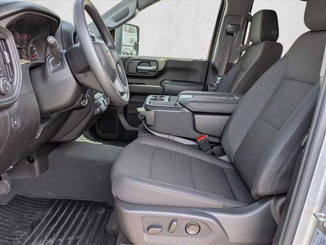 New 2026 Chevrolet Silverado 2500 Custom w/ Custom Value Package AWD/4WD image 4