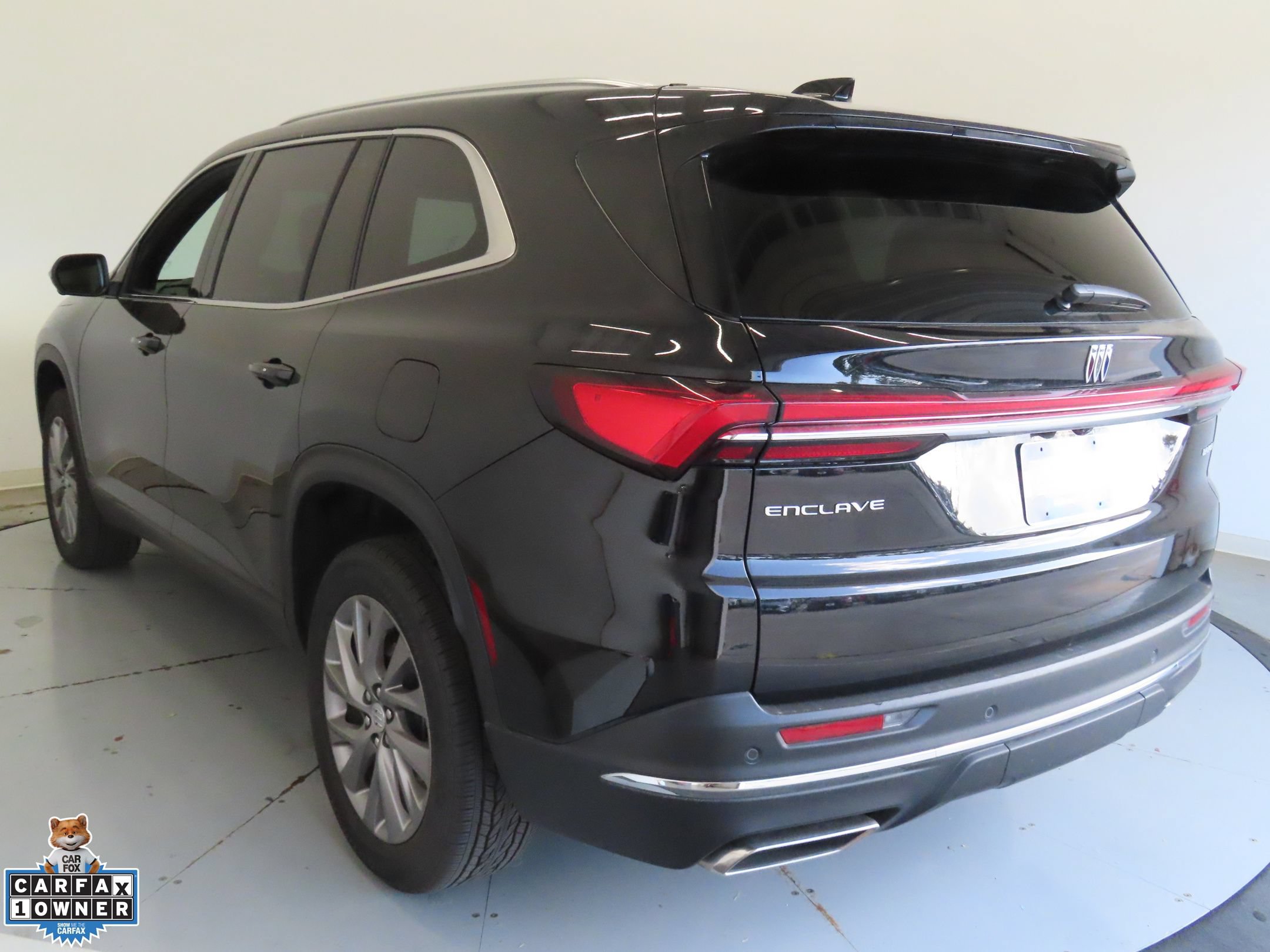 Used 2026 Buick Enclave Preferred FWD image 6