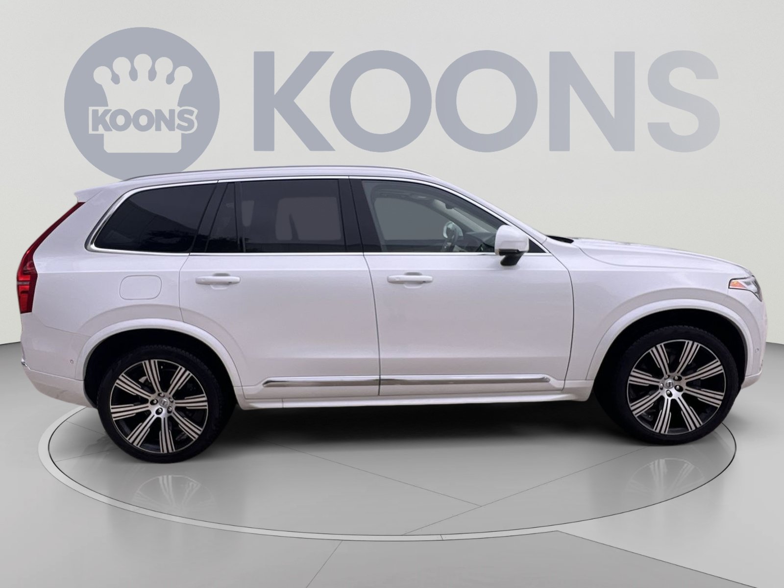 Used 2025 Volvo XC90 B6 Plus w/ Protection Package Premier AWD/4WD image 8