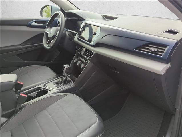 Used 2023 Volkswagen Taos SE FWD image 23