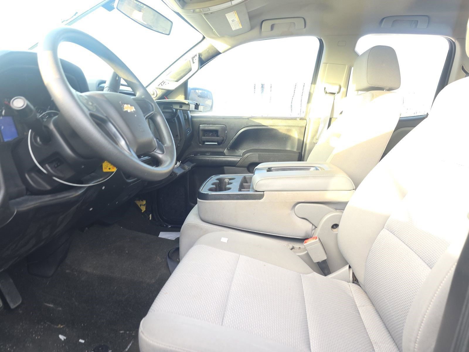 Used 2017 Chevrolet Silverado 1500 Custom w/ Custom Convenience Package image 4