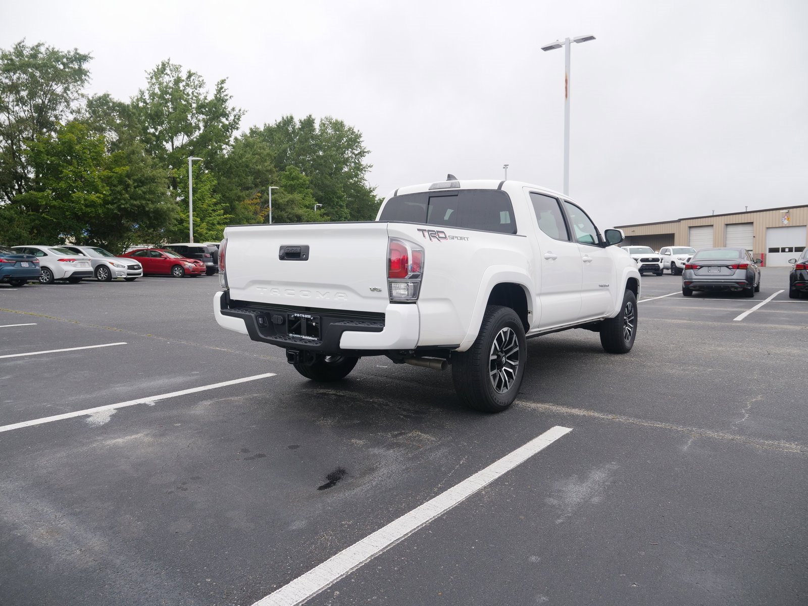 Used 2021 Toyota Tacoma TRD Sport image 4