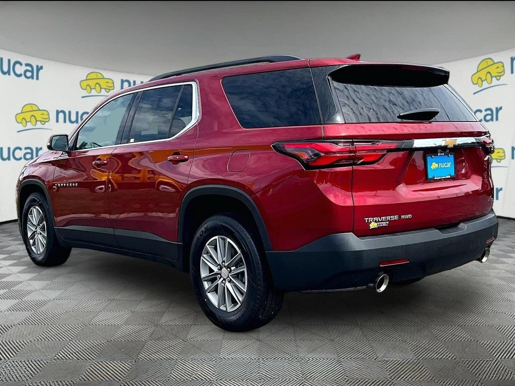 Used 2023 Chevrolet Traverse LT AWD/4WD image 4