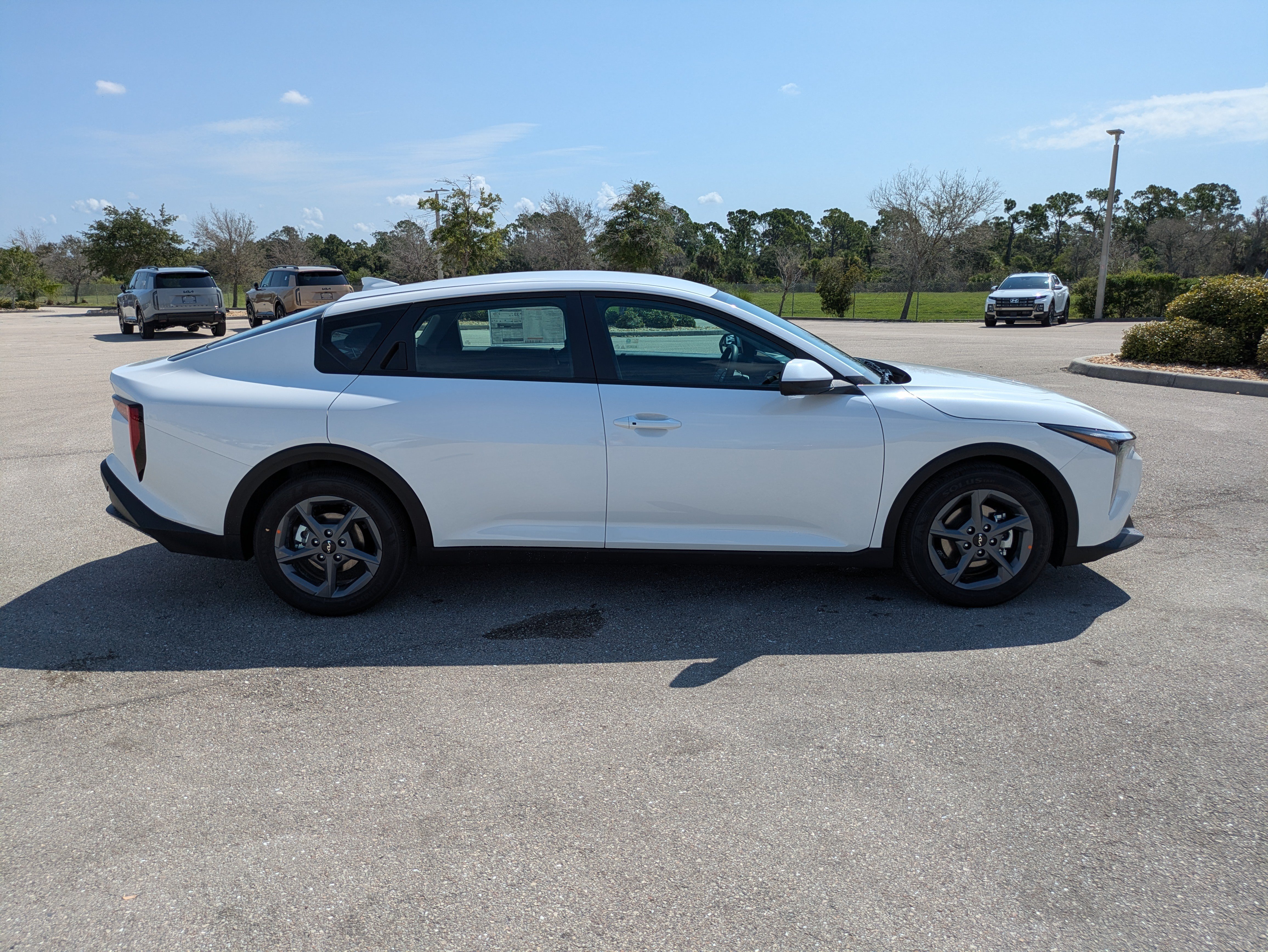 New 2026 Kia K4 FWD image 3