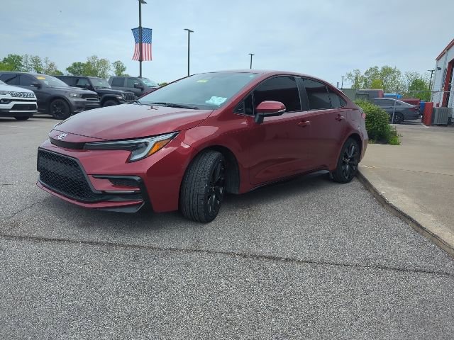 Used 2024 Toyota Corolla SE FWD image 4