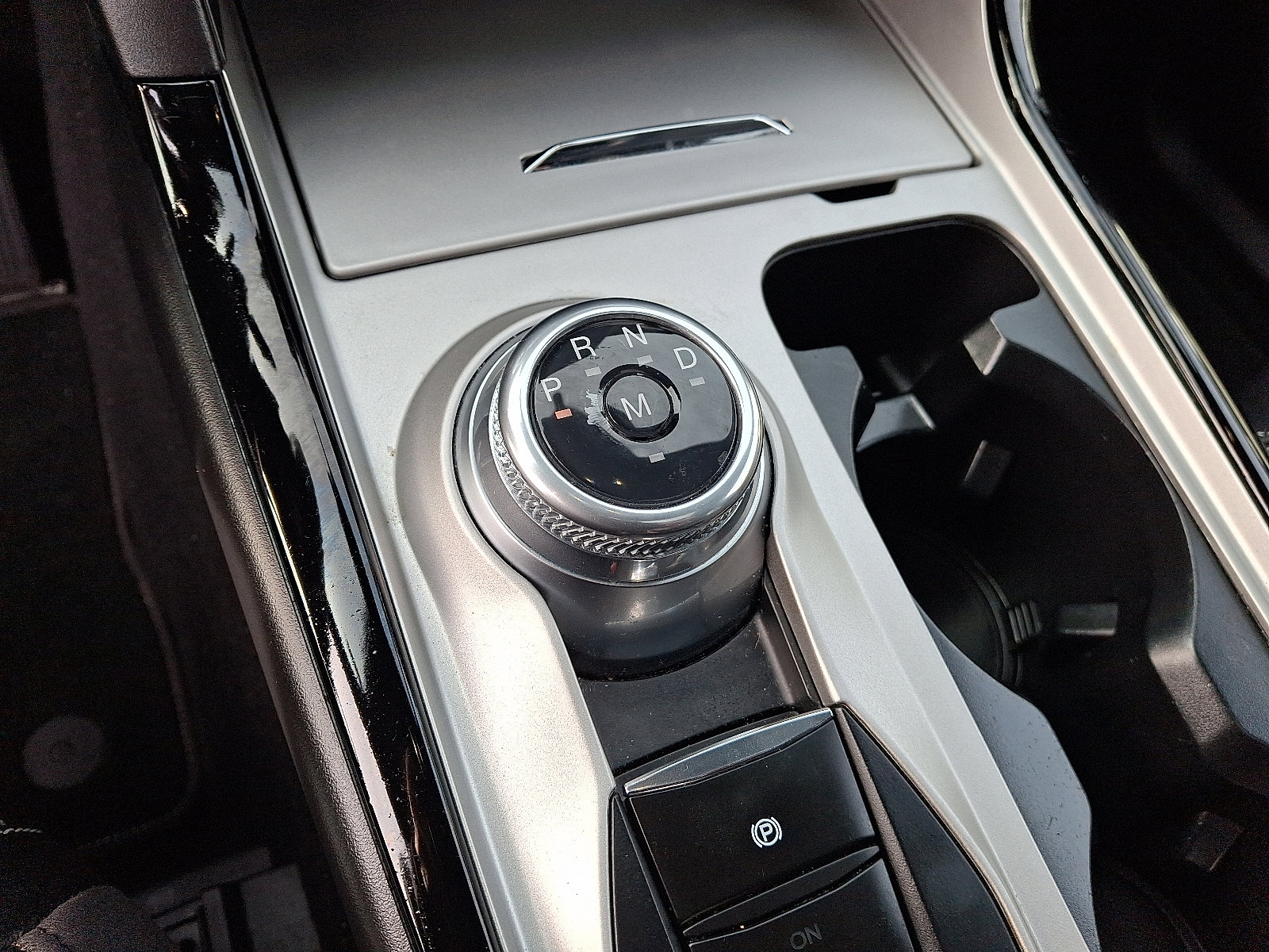 Used 2023 Ford Explorer ST w/ Equipment Group 401A image 17