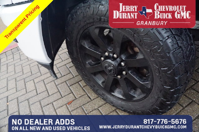 Used 2024 RAM 2500 Laramie w/ Night Edition AWD/4WD image 9