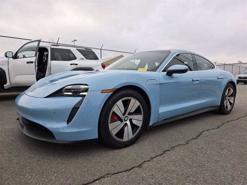 Used 2020 Porsche Taycan 4S image 2