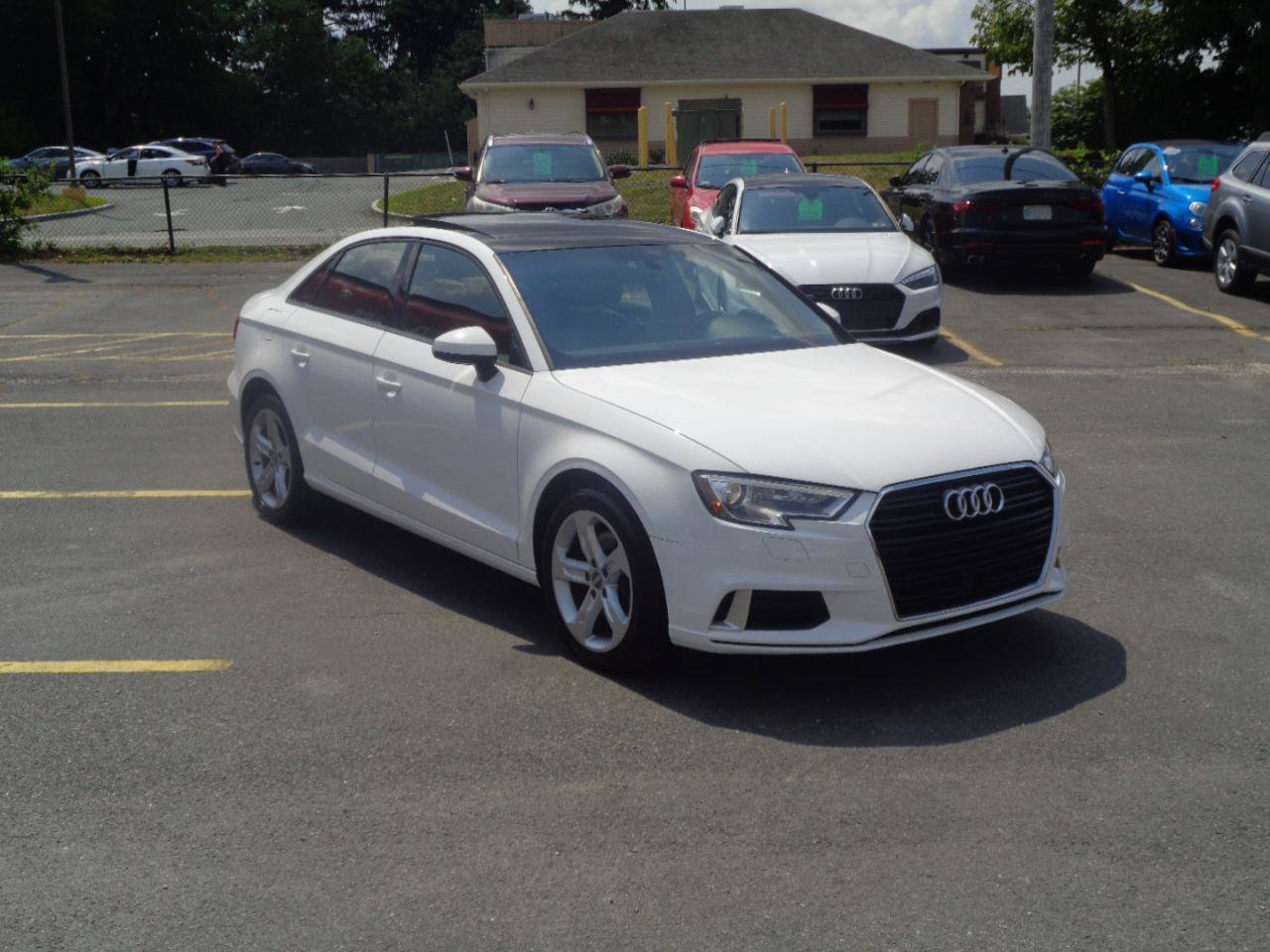 Used 2018 Audi A3 2.0T Premium w/ Convenience Package FWD image 3