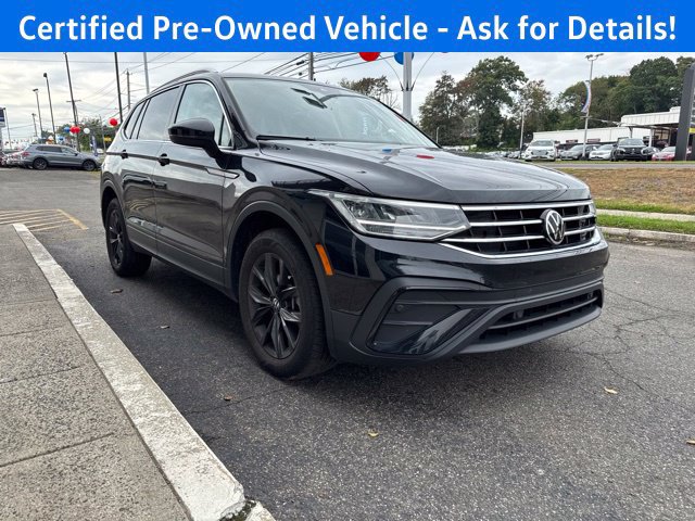 Certified 2024 Volkswagen Tiguan SE w/ Panoramic Sunroof Package AWD/4WD image 6