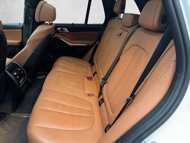 Used 2022 BMW X5 xDrive40i w/ M Sport Package image 23