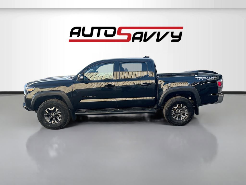 Used 2023 Toyota Tacoma TRD Off-Road w/ Black Out Package (TMS) AWD/4WD image 4