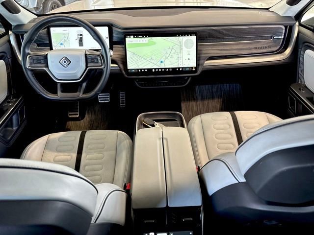 Used 2022 Rivian R1T Adventure image 23