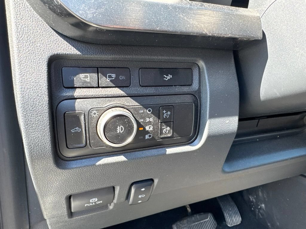 Used 2024 Ford F250 Lariat w/ Lariat Ultimate Package AWD/4WD image 13