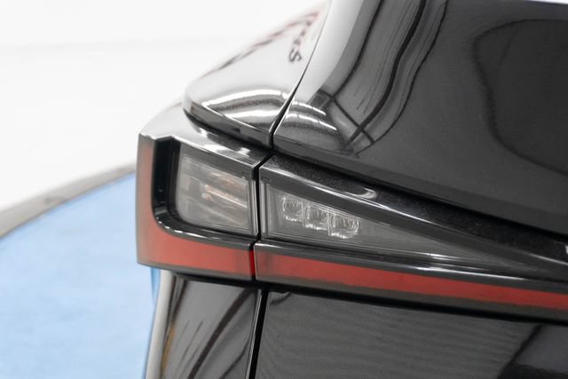 Used 2022 Lexus IS 300 w/ Accessory Package RWD image 8