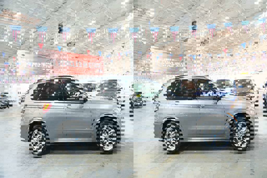 Used 2018 BMW X5 xDrive50i image 14