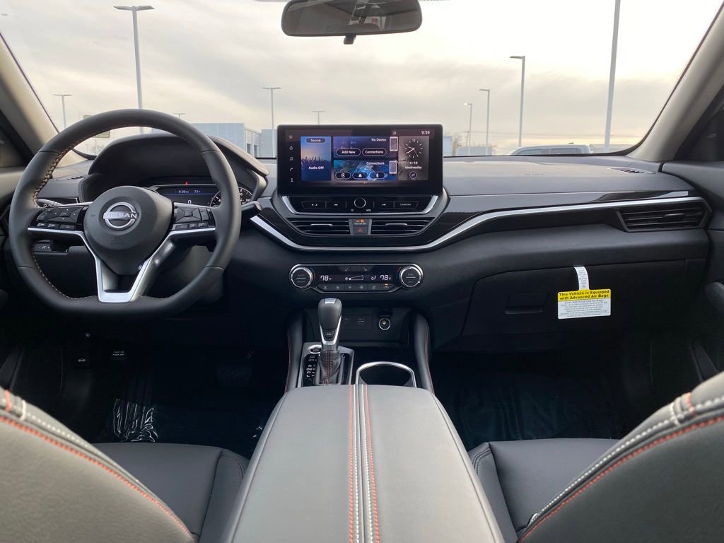 New 2025 Nissan Altima 2.5 SR w/ SR Premium Package image 18