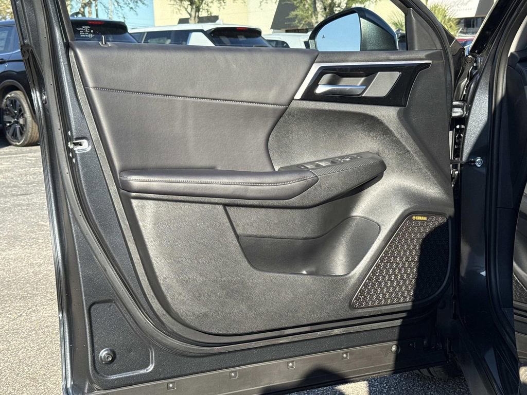 New 2026 Mitsubishi Outlander SEL image 18