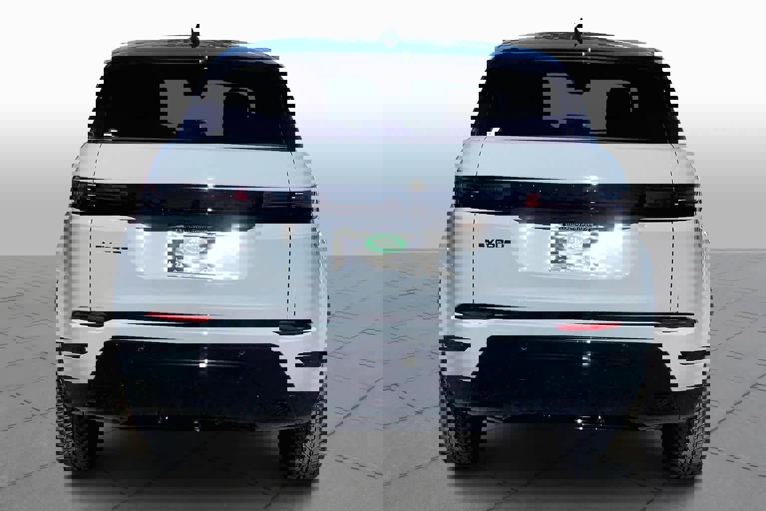 New 2026 Land Rover Range Rover Evoque Dynamic SE AWD/4WD image 4