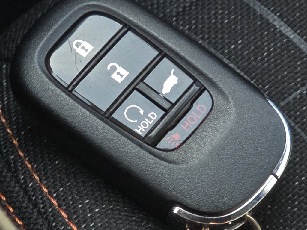 Used 2024 Honda HR-V Sport image 37