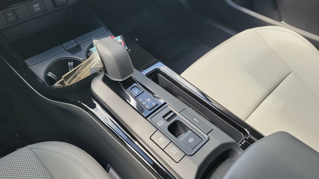 Used 2026 Toyota Prius XLE image 18