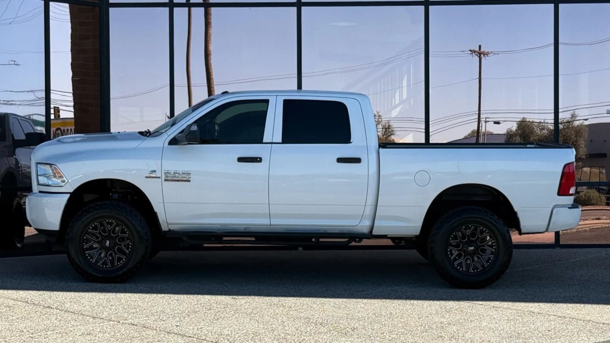 Used 2016 RAM 3500 Tradesman w/ Popular Equipment Group AWD/4WD image 9