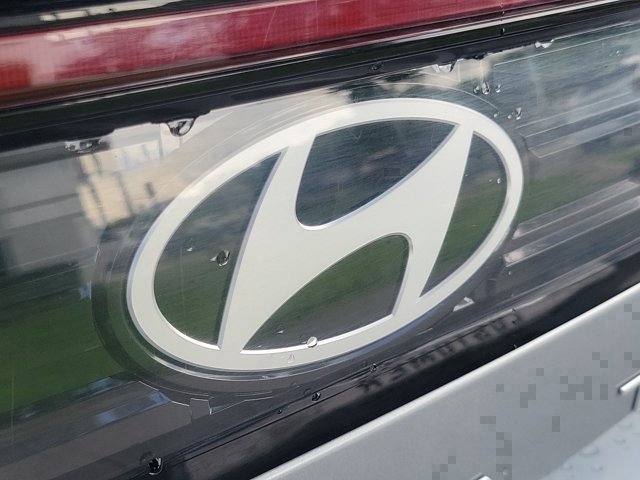 Used 2025 Hyundai Sonata SEL FWD image 10