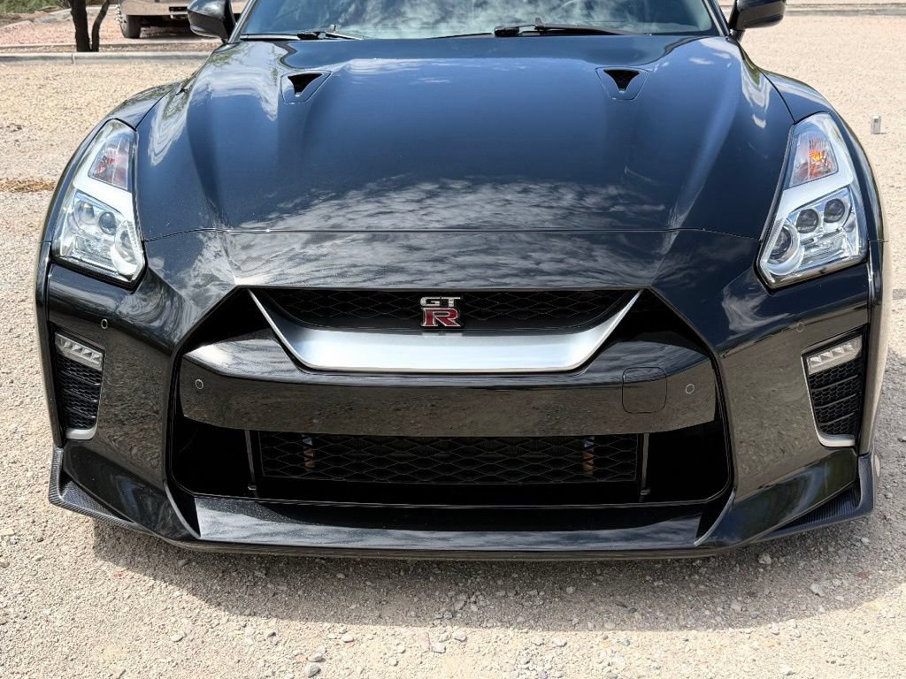 Used 2020 Nissan GT-R Premium w/ Premium Interior Package AWD/4WD image 13