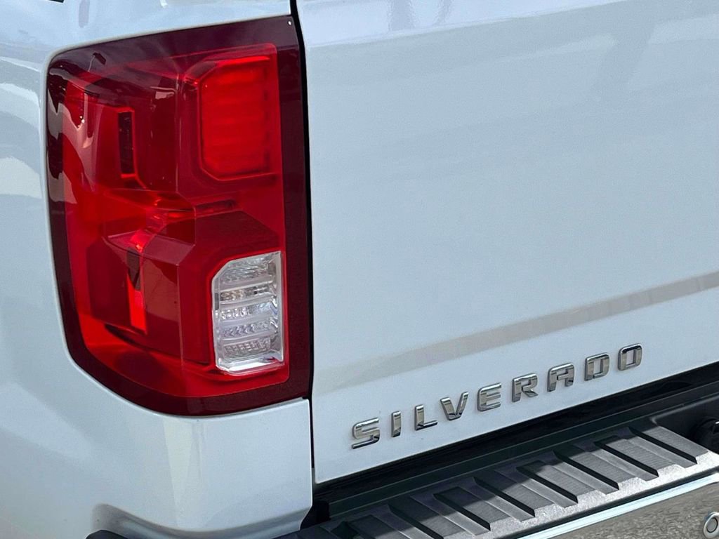 Used 2018 Chevrolet Silverado 1500 LTZ w/ High Desert Package image 35