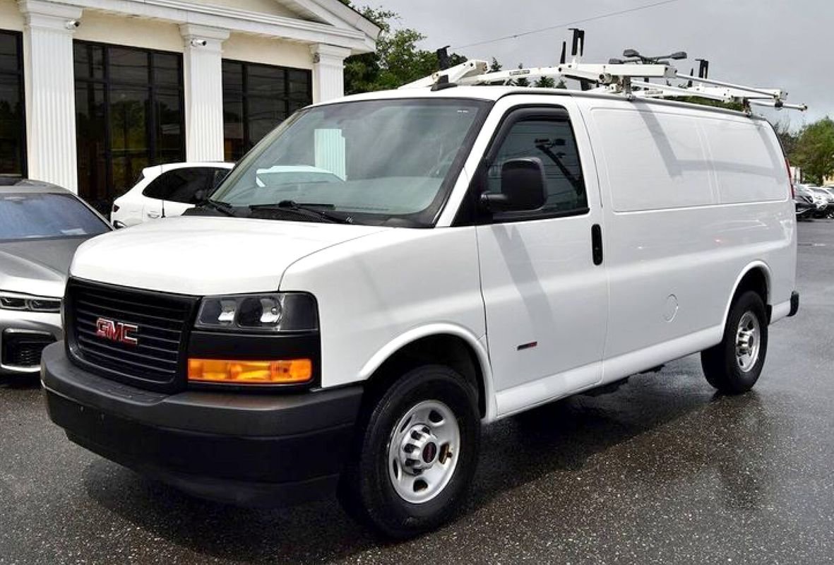 Used 2019 GMC Savana 2500 image 4