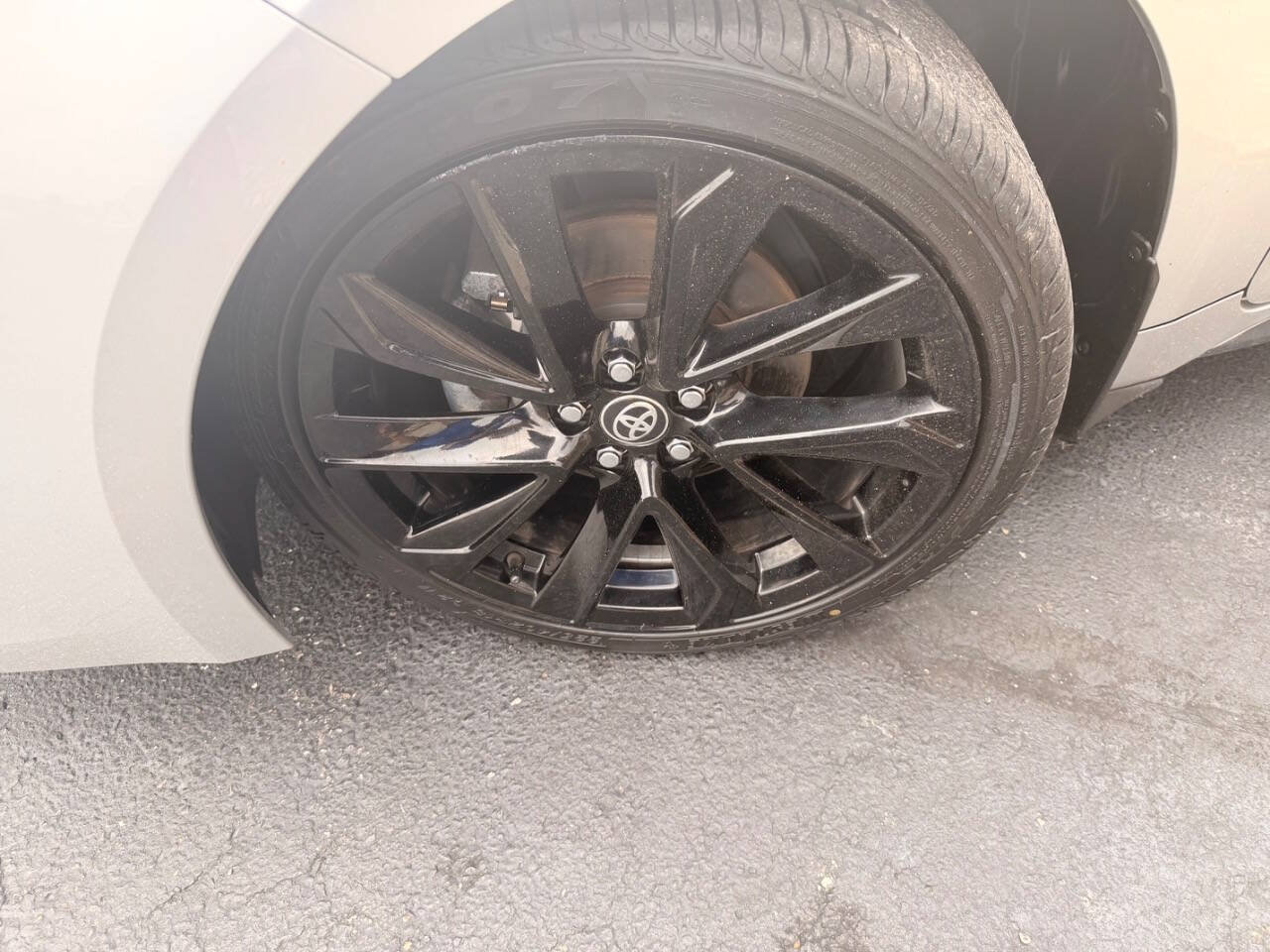 Used 2022 Toyota Corolla SE FWD image 30