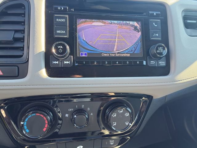 Used 2022 Honda HR-V LX image 16