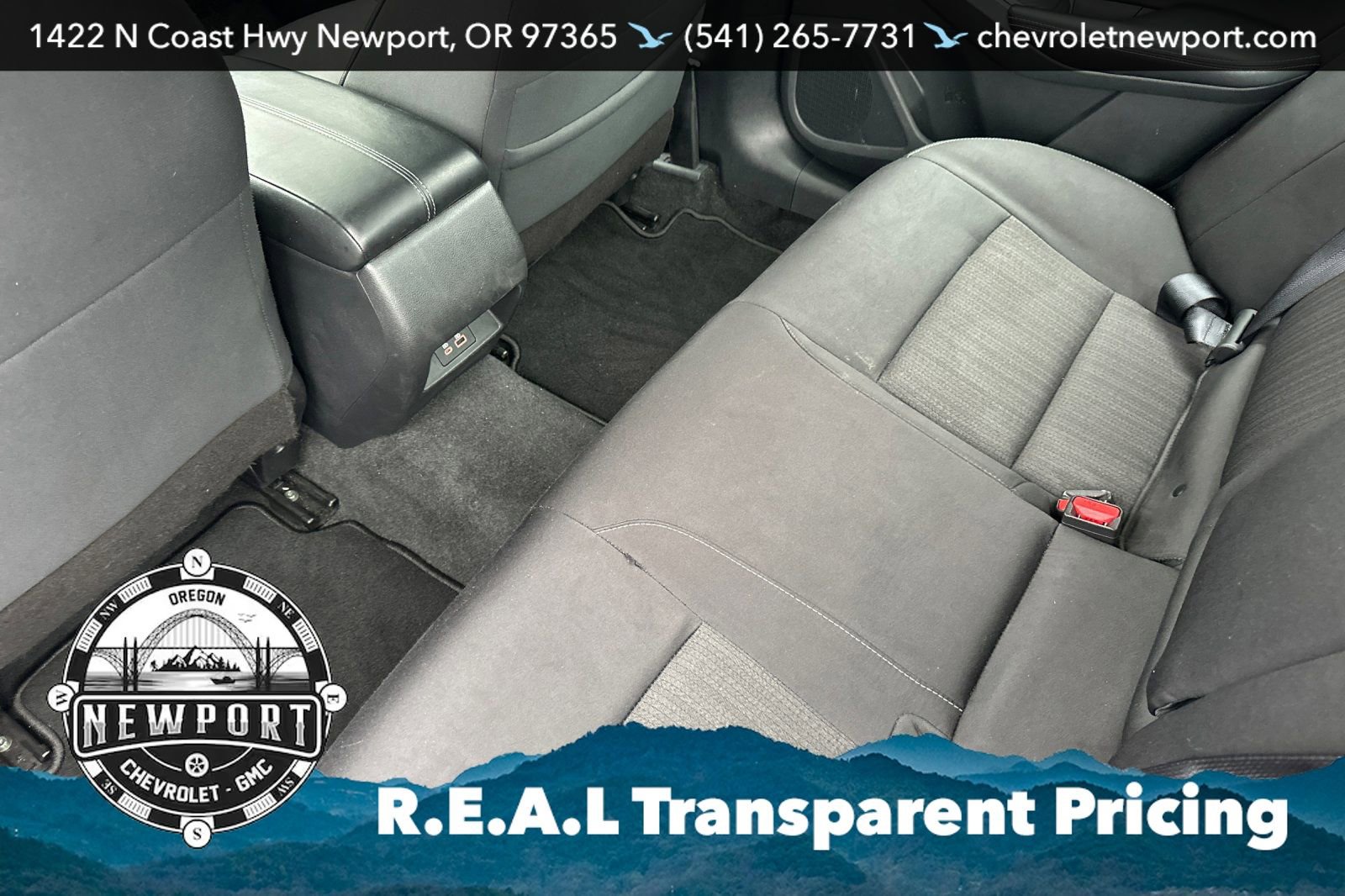 Used 2024 Nissan Altima 2.5 SV w/ SV Premium Package image 12