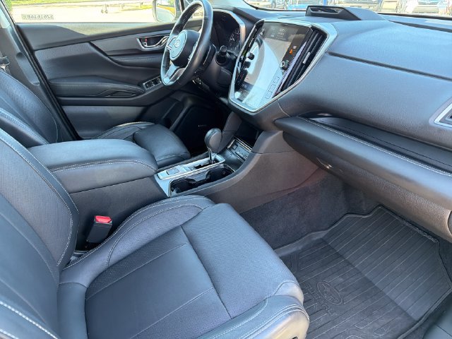 Used 2023 Subaru Ascent Limited w/ Technology Package AWD/4WD image 24
