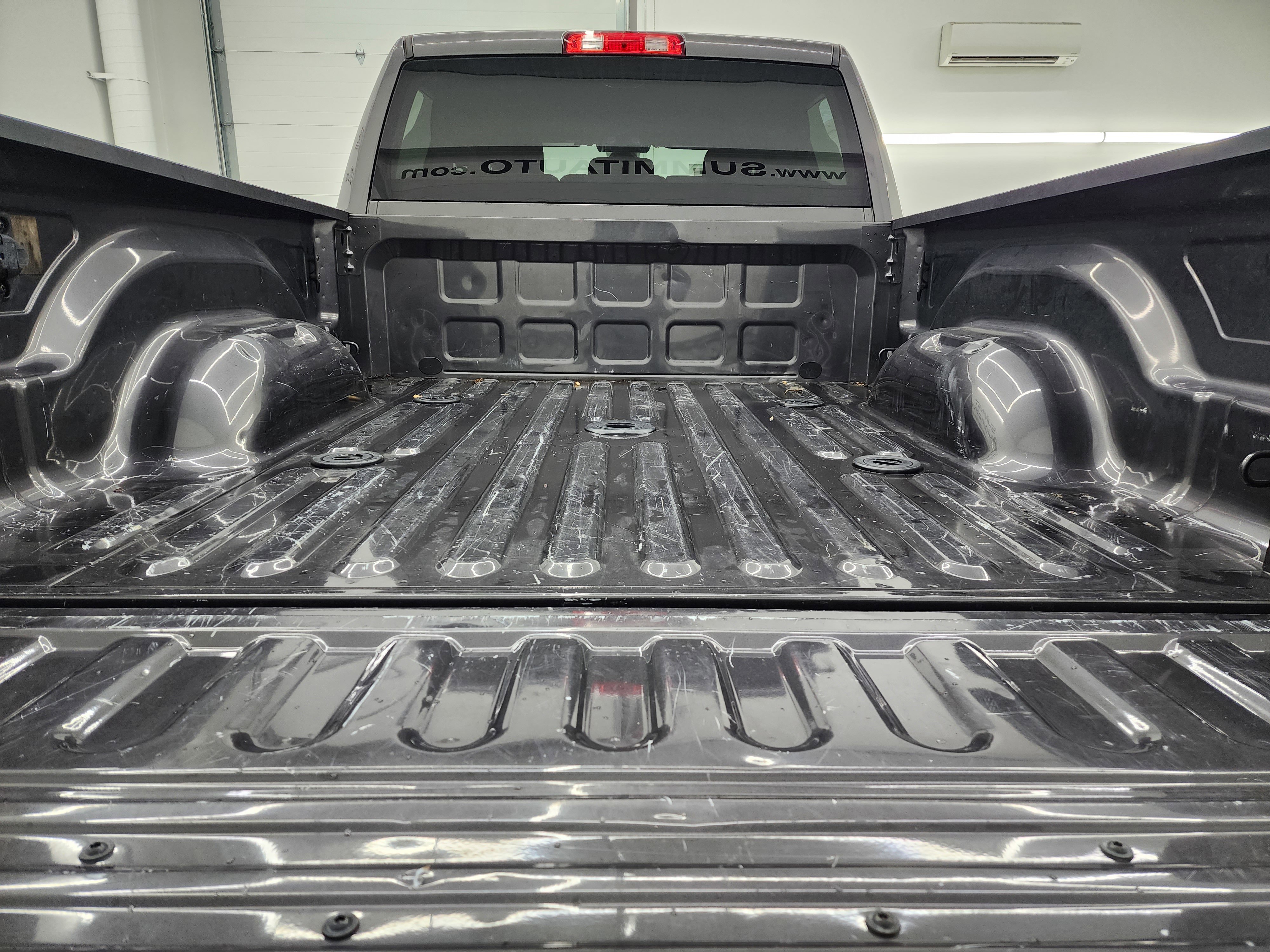 Used 2022 RAM 2500 Big Horn w/ Night Edition image 28