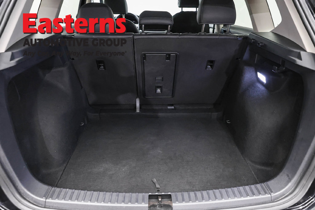 Used 2024 Volkswagen Taos SE FWD image 10