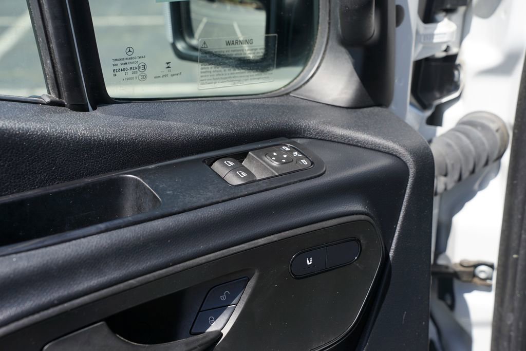 Used 2024 Mercedes-Benz Sprinter 2500 image 28