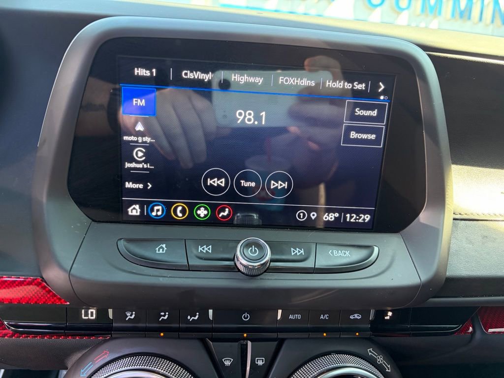 Used 2023 Chevrolet Camaro LT w/ RS Package image 8